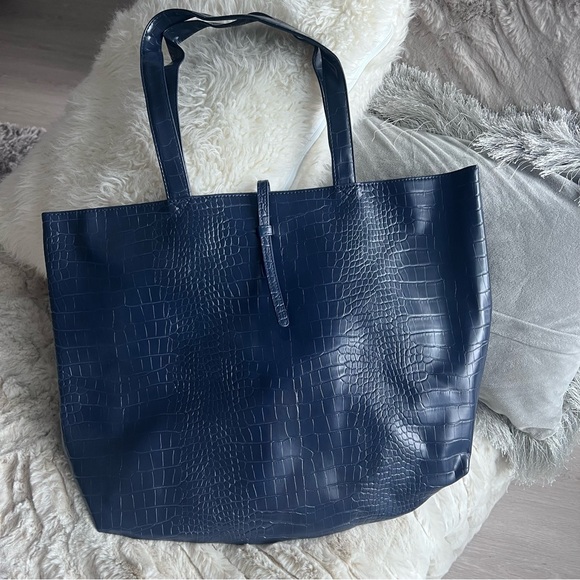 Saks fifth avenue tote bag navy blue - Picture 3 of 8